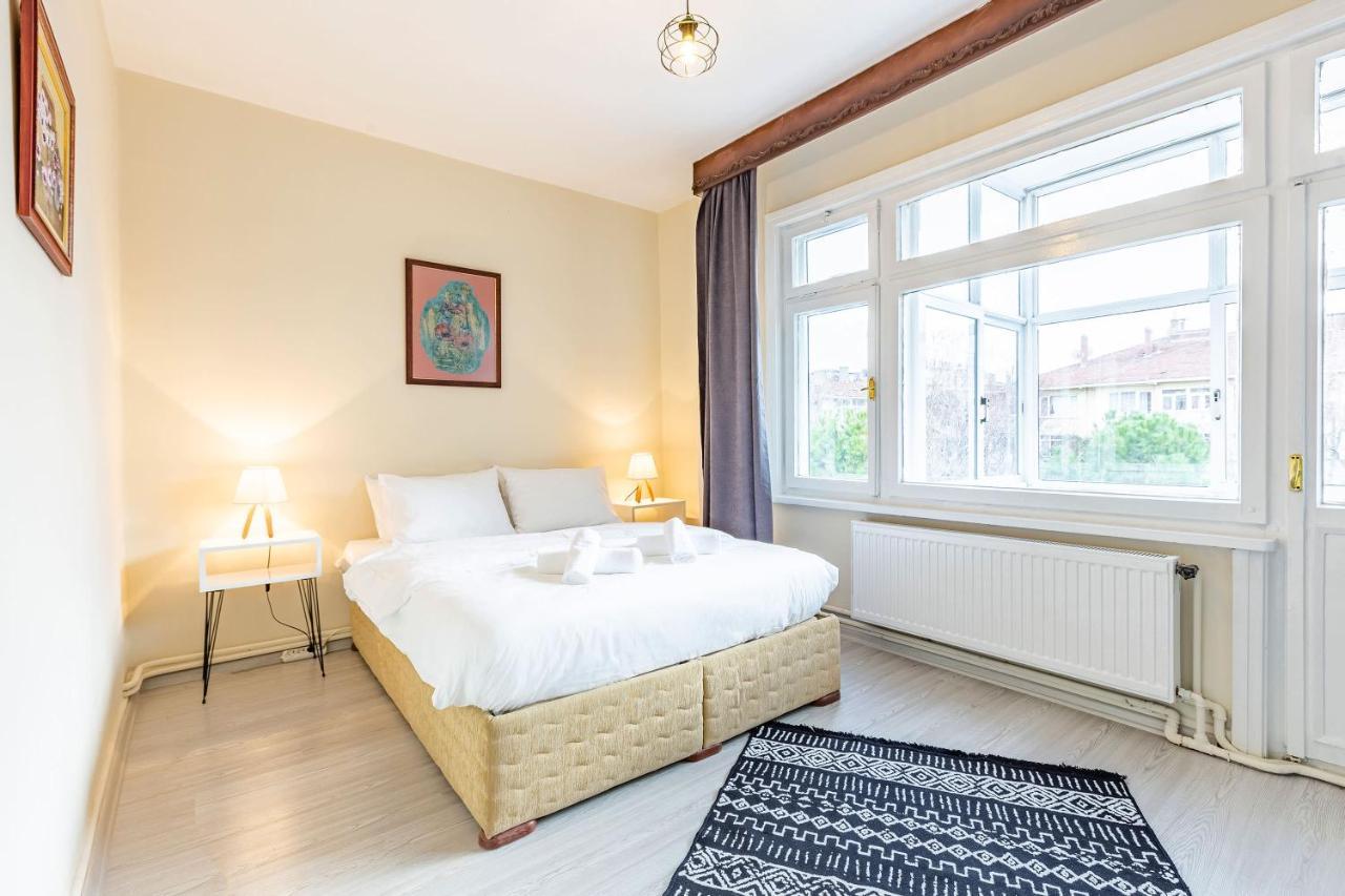 Charming Apartment Surrounded By Vibrant Attractions In Kadikoy Istanbul Eksteriør billede